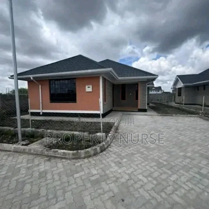 3bdrm Bungalow in Gateway Mall Area for sale in Gateway Mall Area