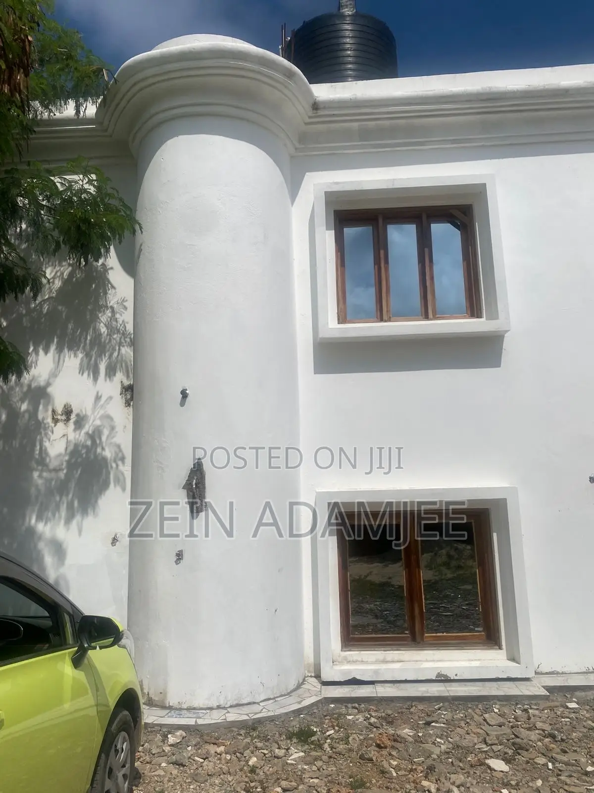 6bdrm Villa in Town Centre for sale in Town Centre
