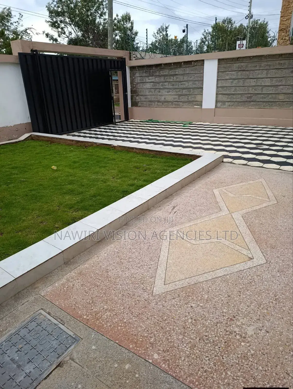 4bdrm Maisonette in Mugutha, Ruiru for sale in Ruiru