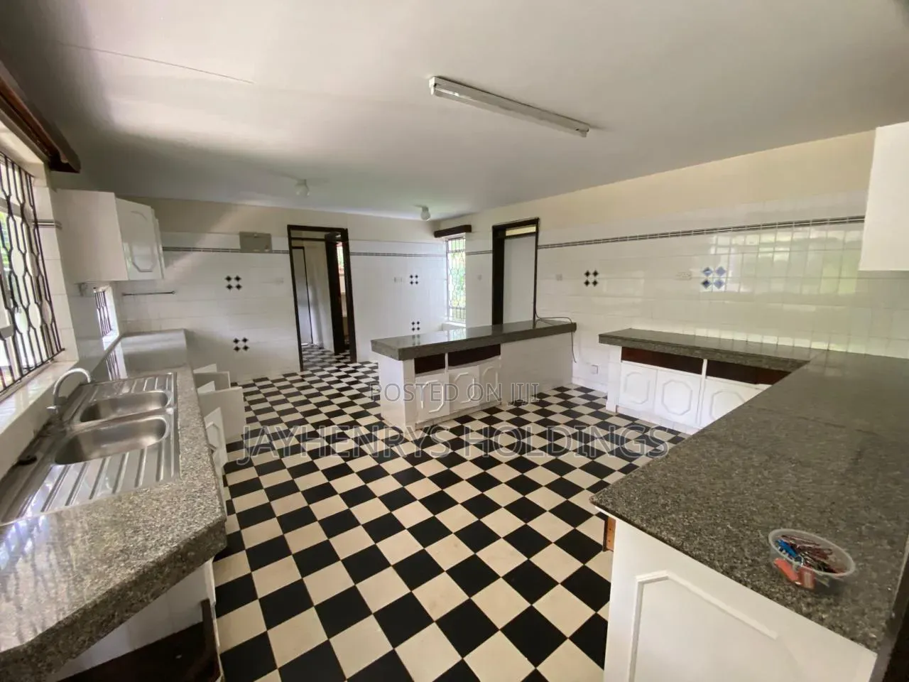 5bdrm House in Whispers, Gigiri for rent in Gigiri