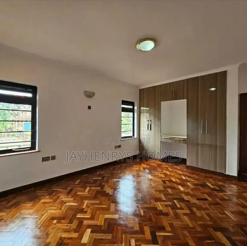 5bdrm House in Runda for sale in Runda