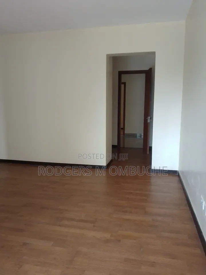 3bdrm Apartment in Spring Valley for sale in Spring Valley
