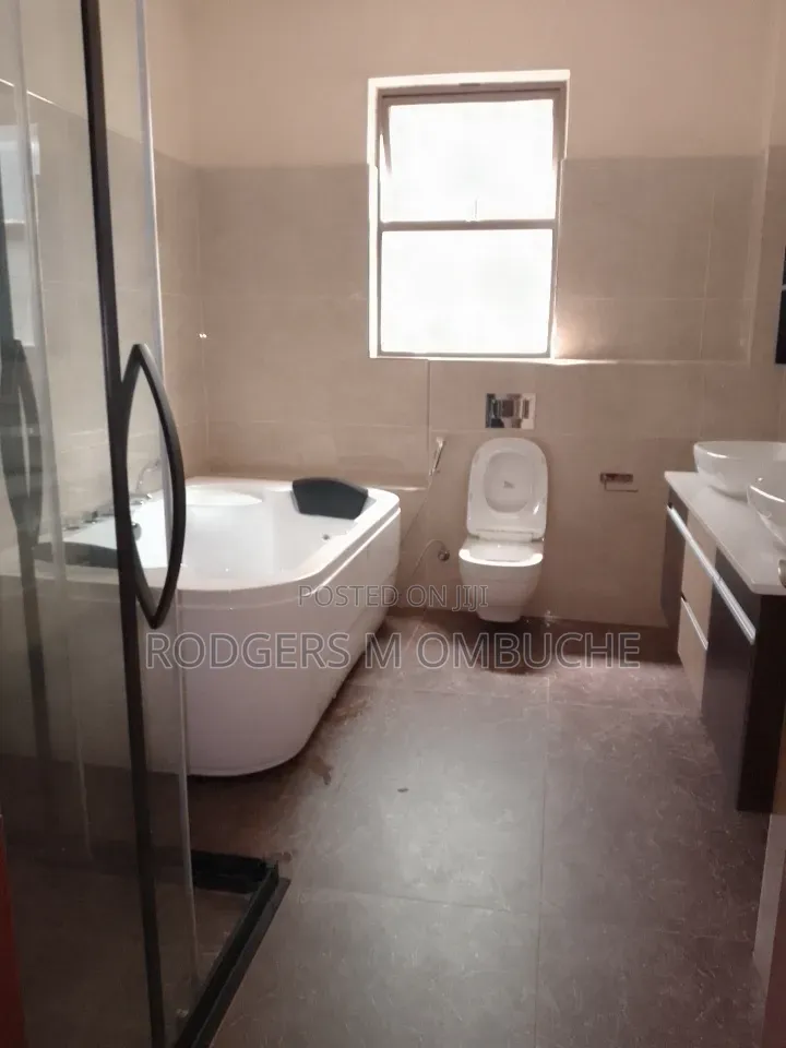 3bdrm Apartment in Spring Valley for sale in Spring Valley