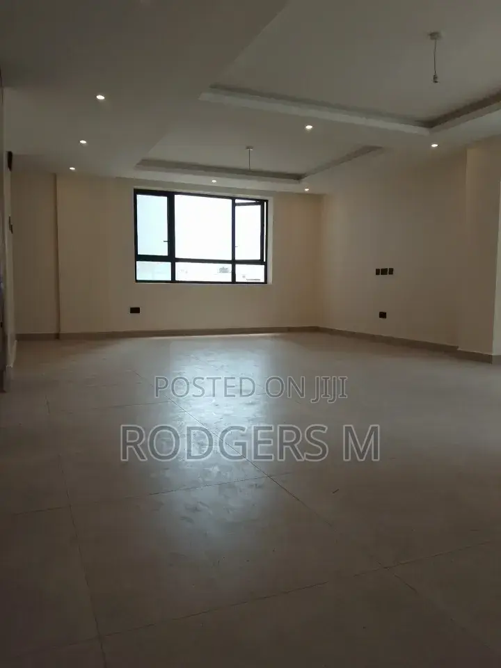 4bdrm Duplex in Spring Valley for rent in Spring Valley