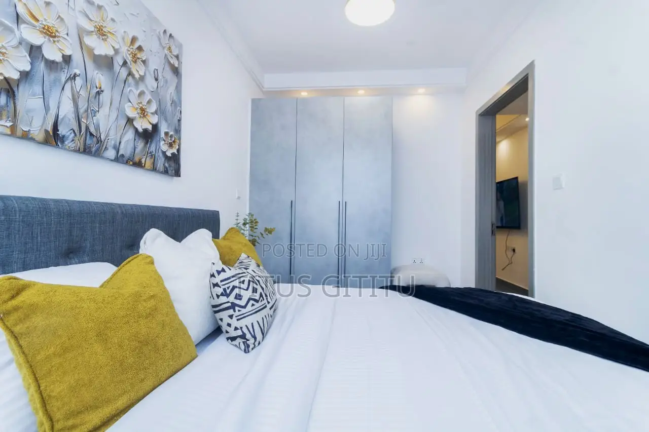 Luxury 1 Bedroom Riverside | Balcony Gym | Near Westlands Sarit | in Kileleshwa