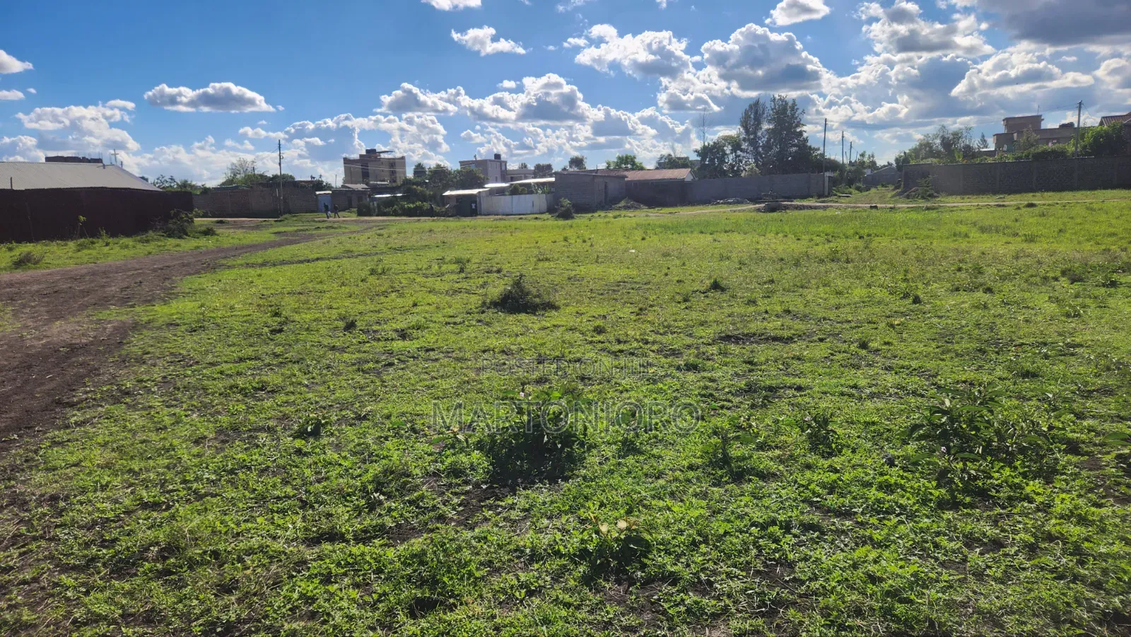 1/2 Mwihoko Nairobi in Githurai