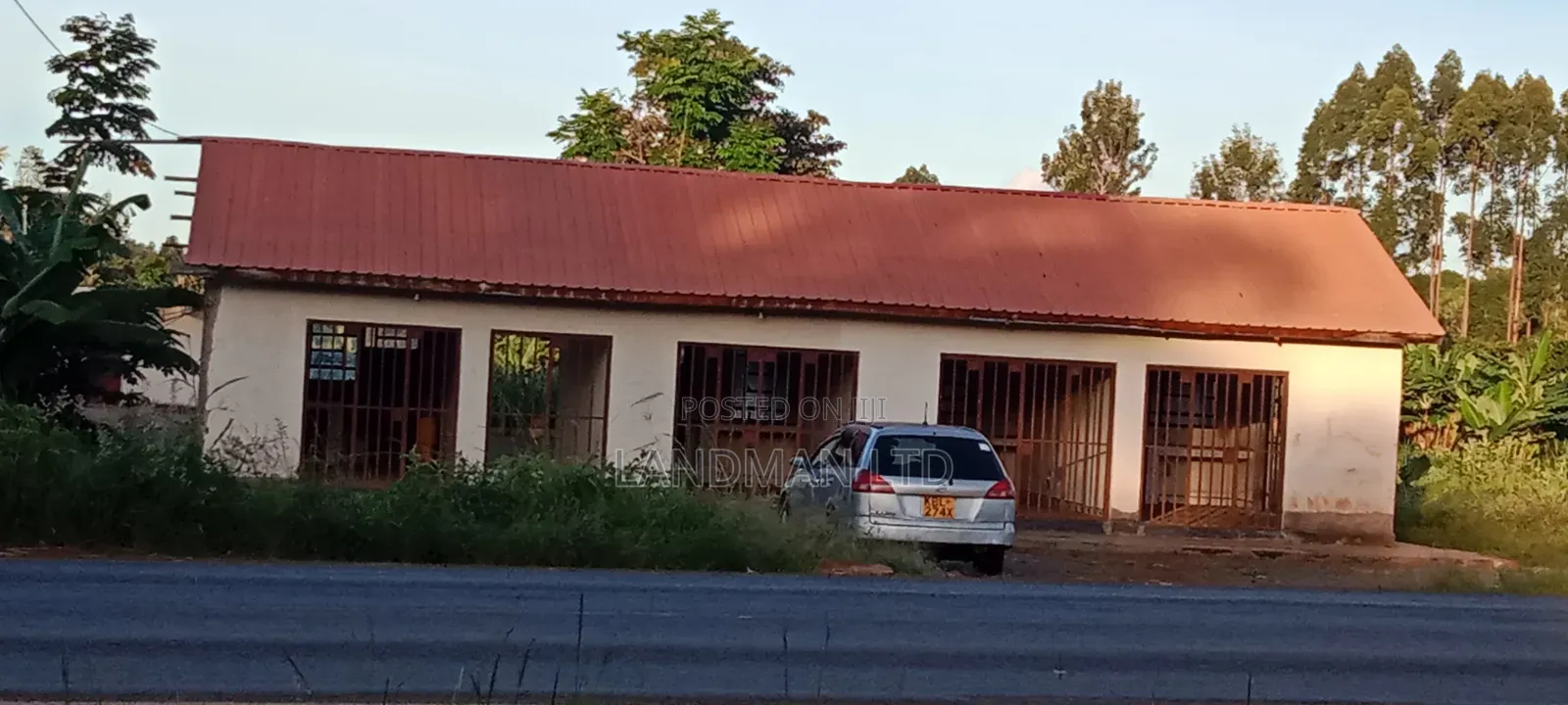 Prime Highway Property For Sale –Kenol Mutoho in Thika