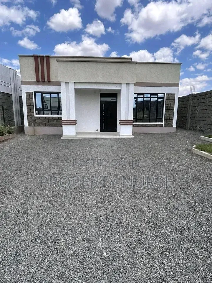 3bdrm Bungalow in Milimani for sale in Milimani