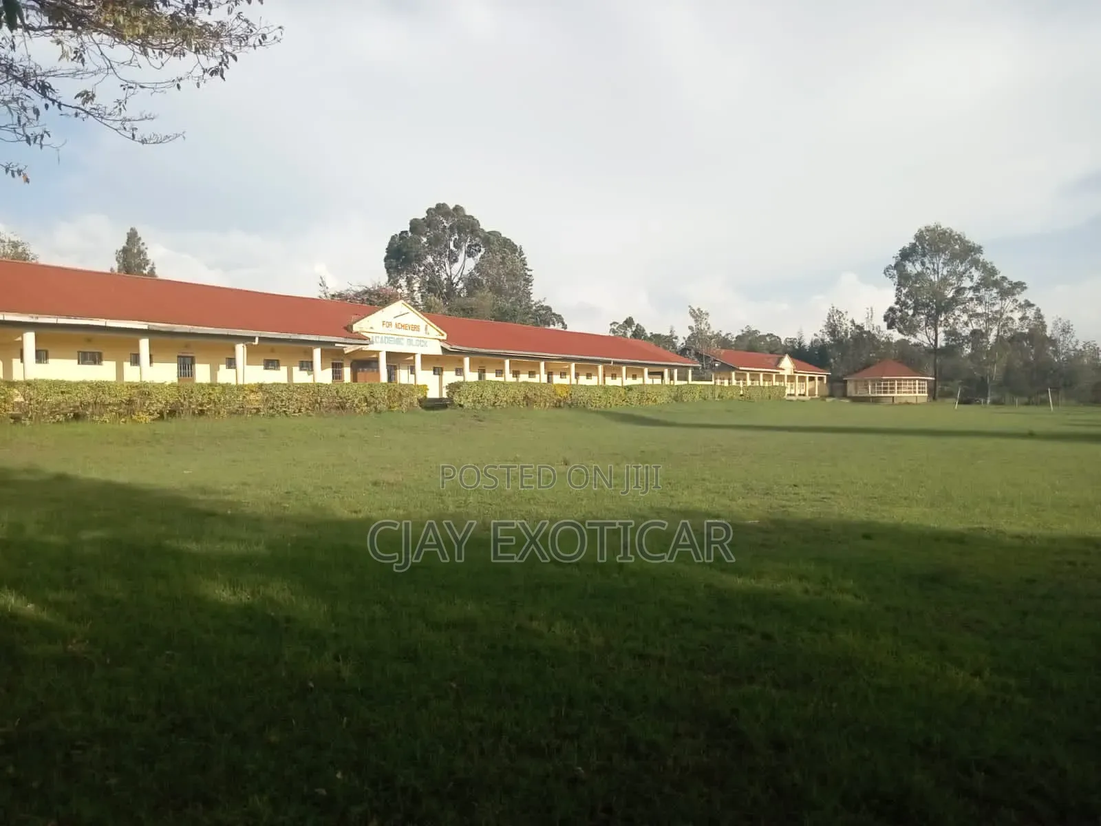 Commercial Property for Sale in Mbaruk/Eburu