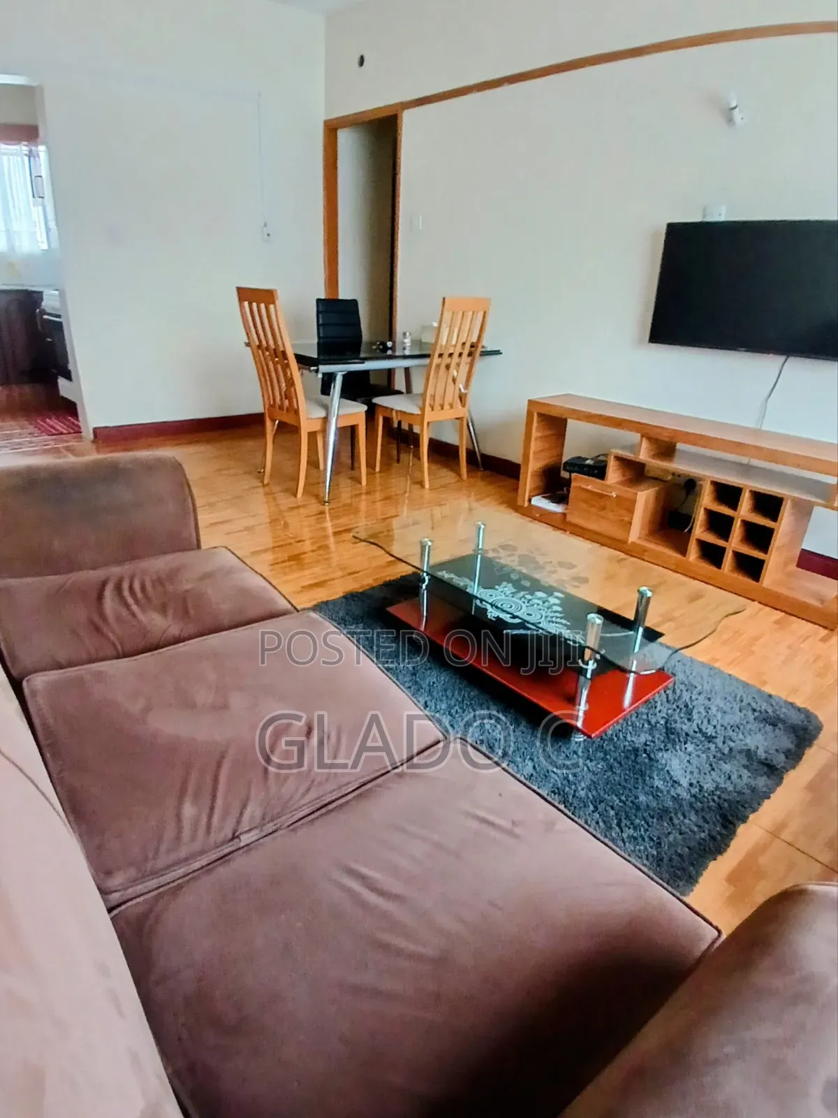 Elegant 2 Bedrooms in Spring Valley