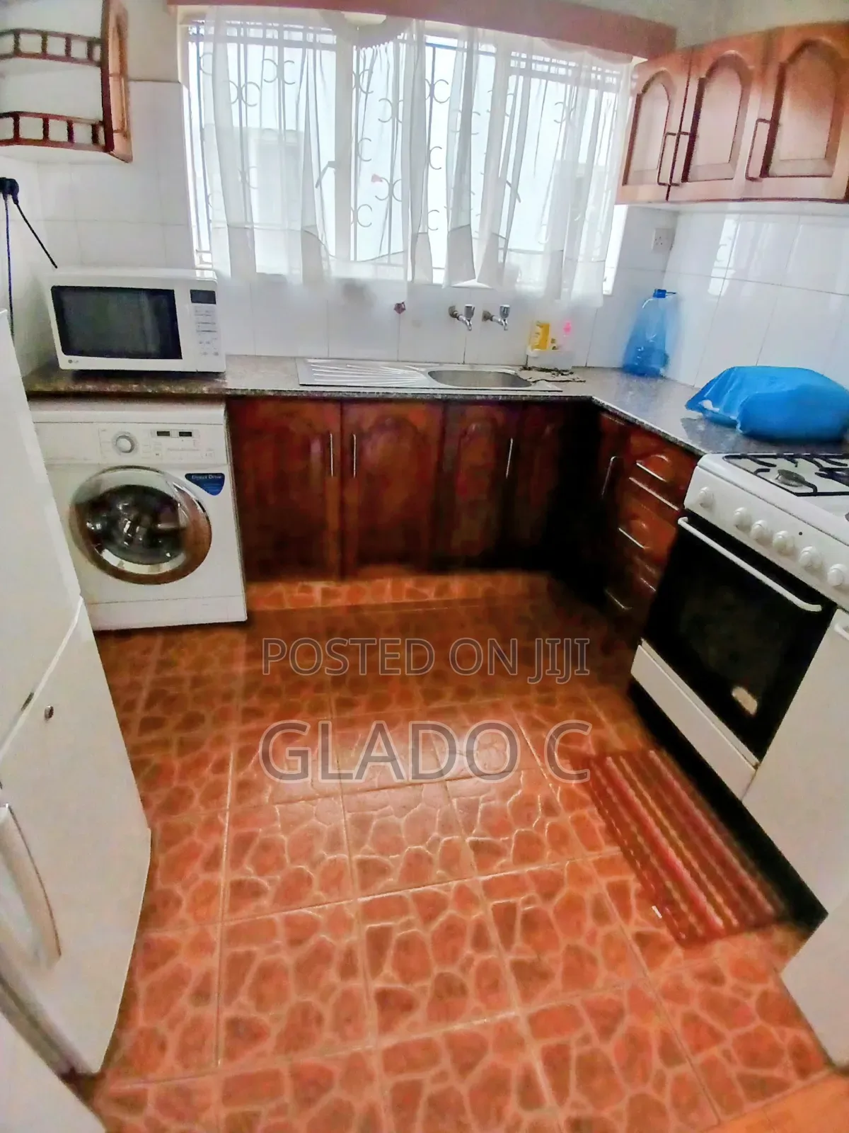 Elegant 2 Bedrooms in Spring Valley