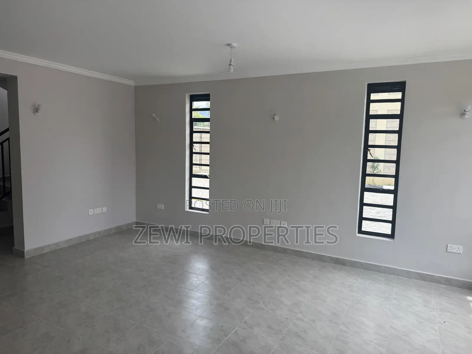 3bdrm Mansion in Matasia for sale in Matasia