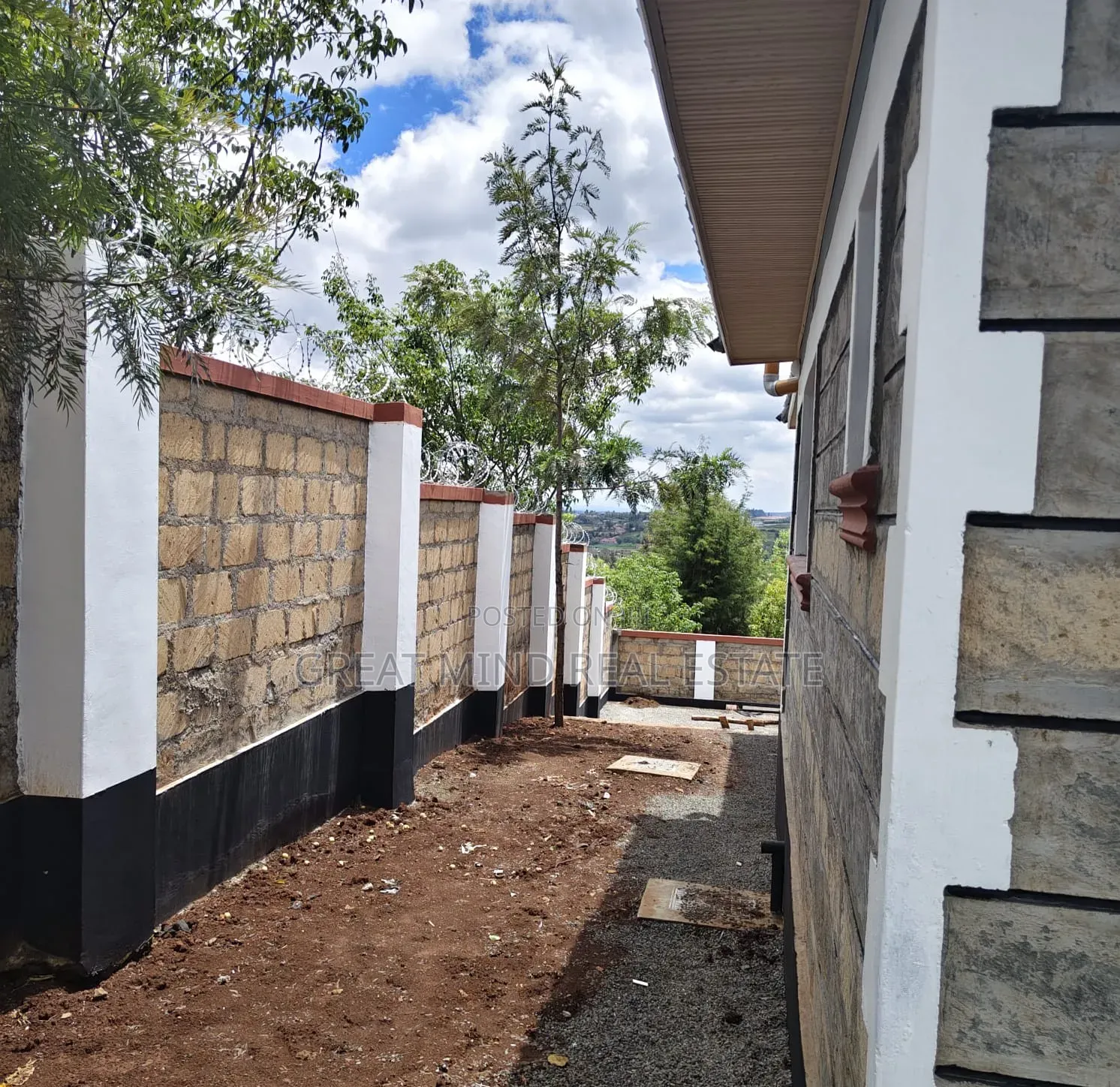 3bdrm Bungalow in Kibiku for sale in Kibiku