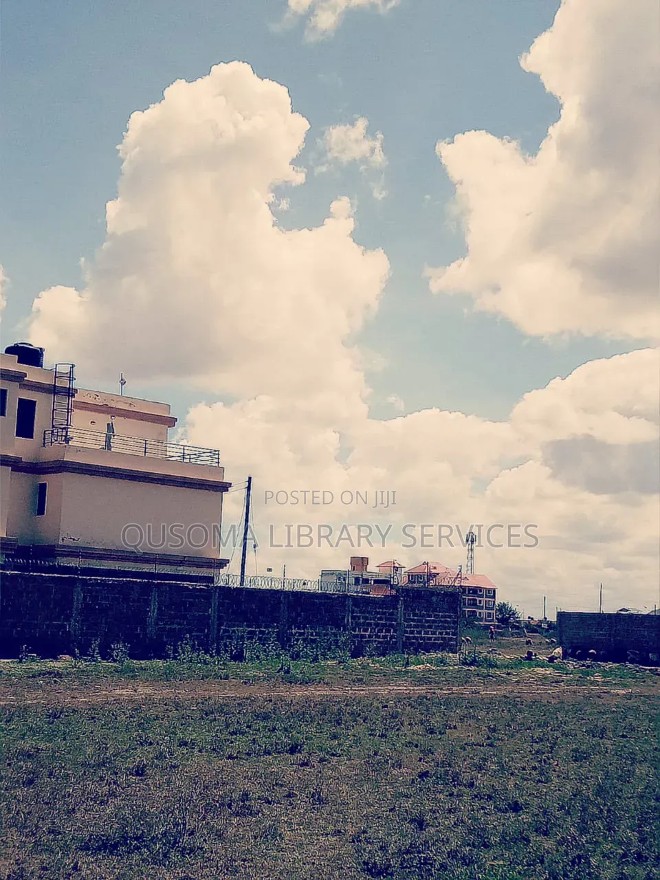 Price Slashed! Prime 50x100 Plot in Great Wall – Must Go! in Gateway Mall Area