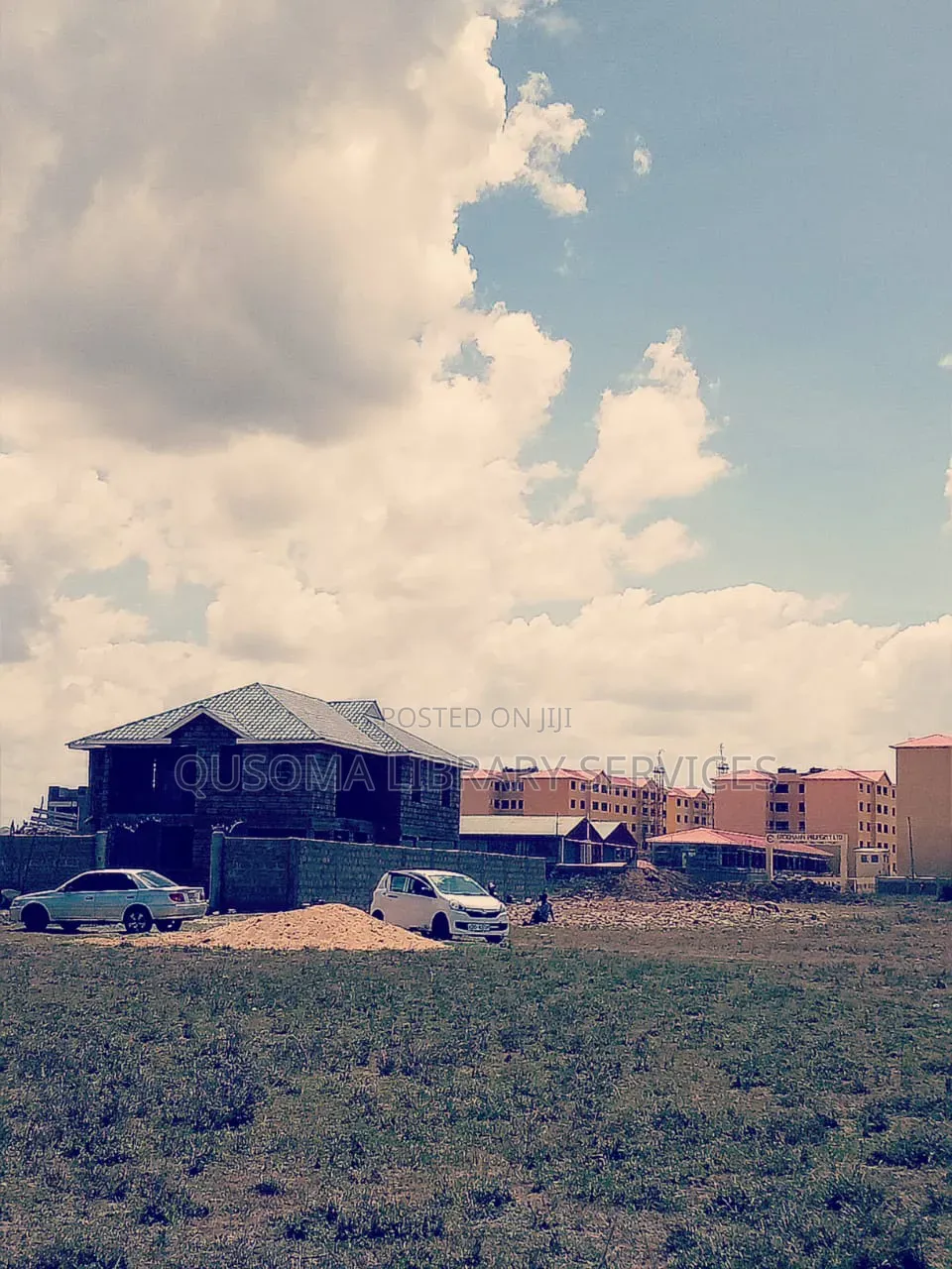 Price Slashed! Prime 50x100 Plot in Great Wall – Must Go! in Gateway Mall Area
