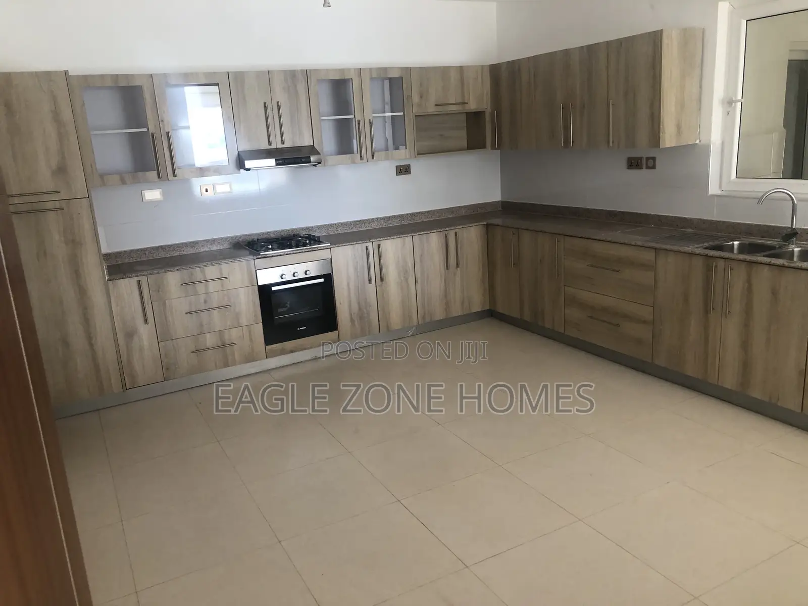 2bdrm Block of Flats in Brookside Drive, Spring Valley for rent in Spring Valley