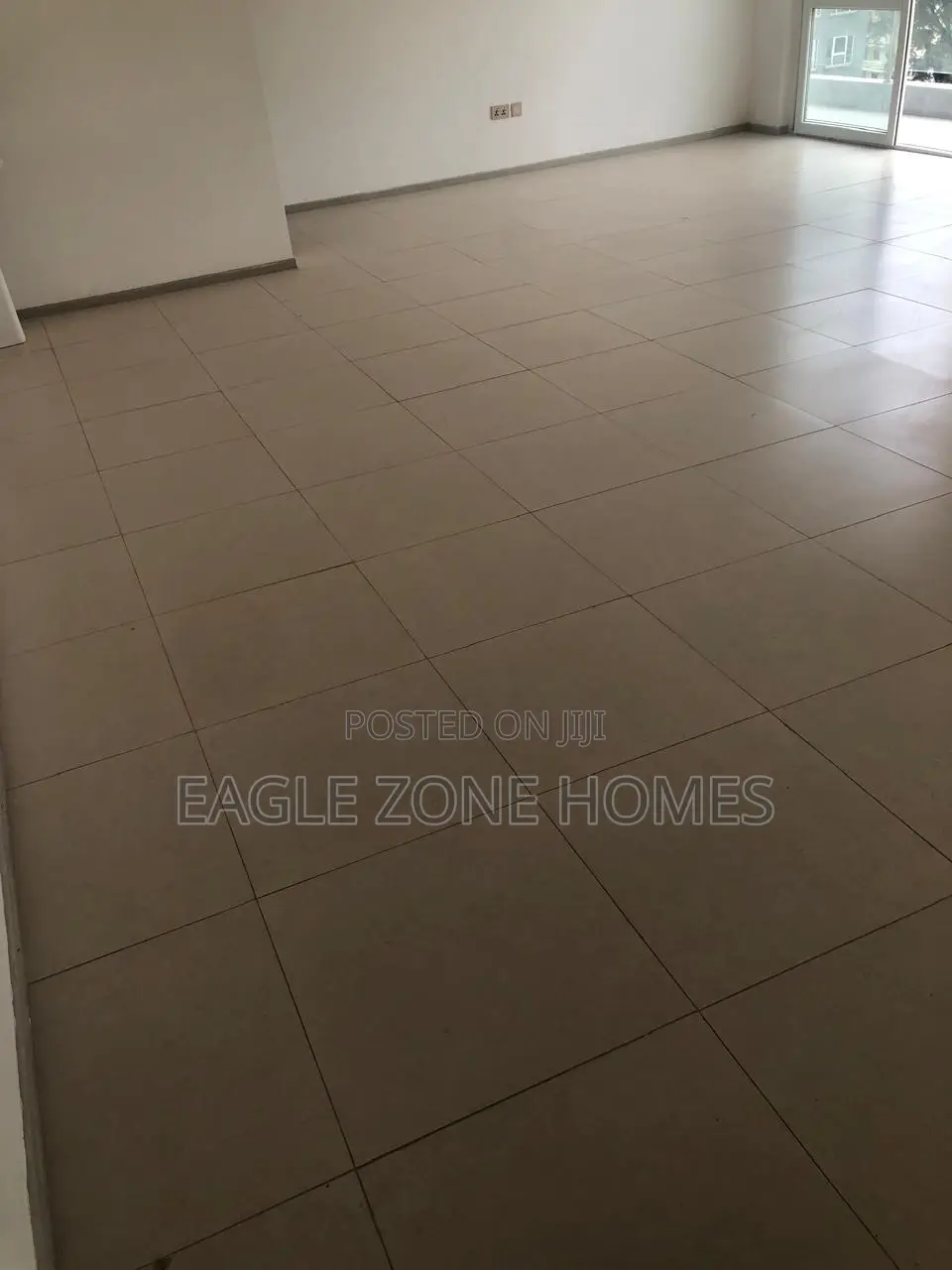 2bdrm Block of Flats in Brookside Drive, Spring Valley for rent in Spring Valley