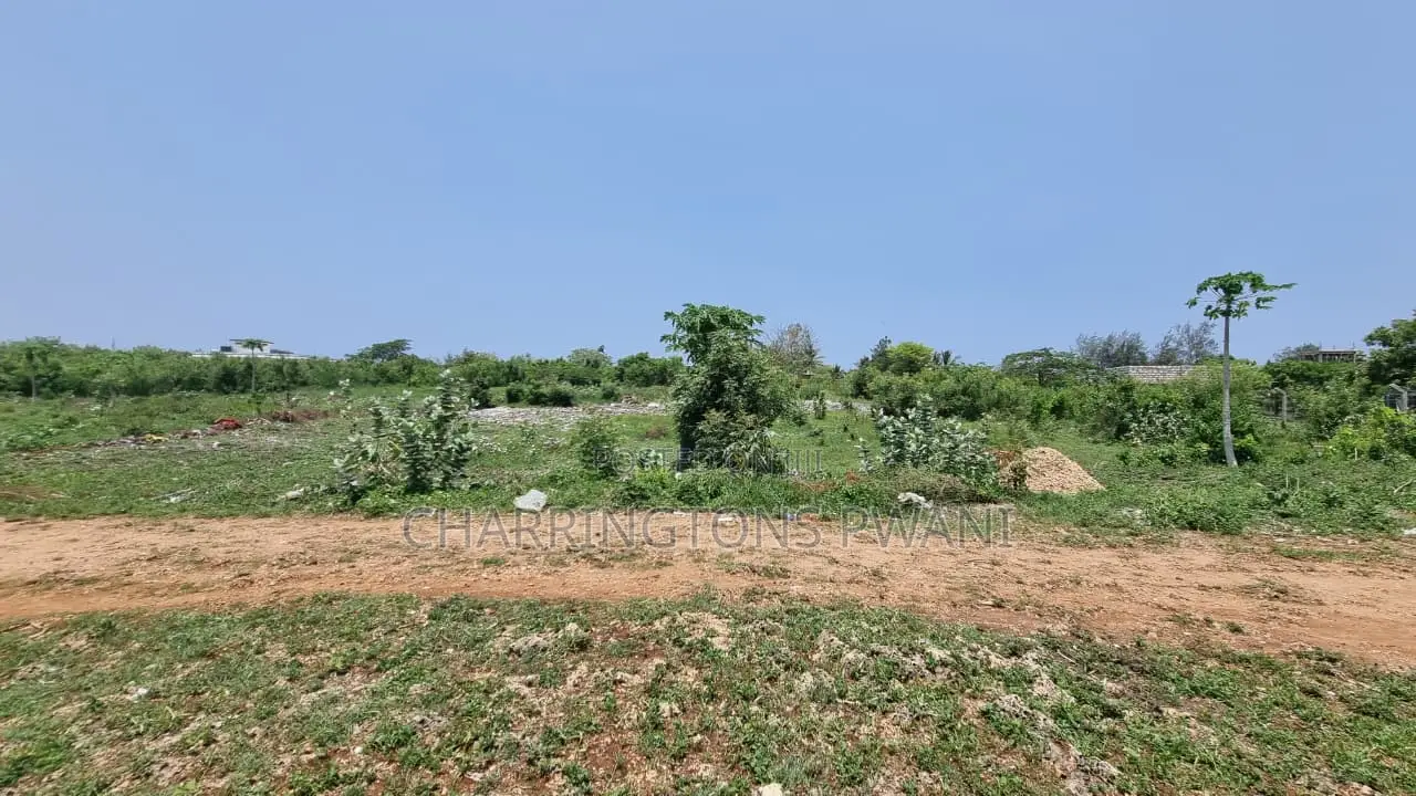 1⁄4 Acre Plot | 5-Min Walk to Beach | 4th Row Diani | Kshs. 5m in Diani