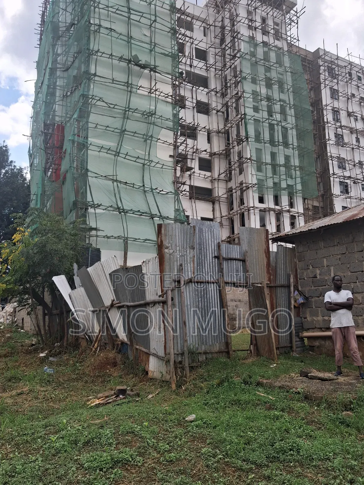 Safaripark Usiu Rd Off Thika Rd Commercial Adjoined 1/2ac and 3/4 Acre in Roysambu