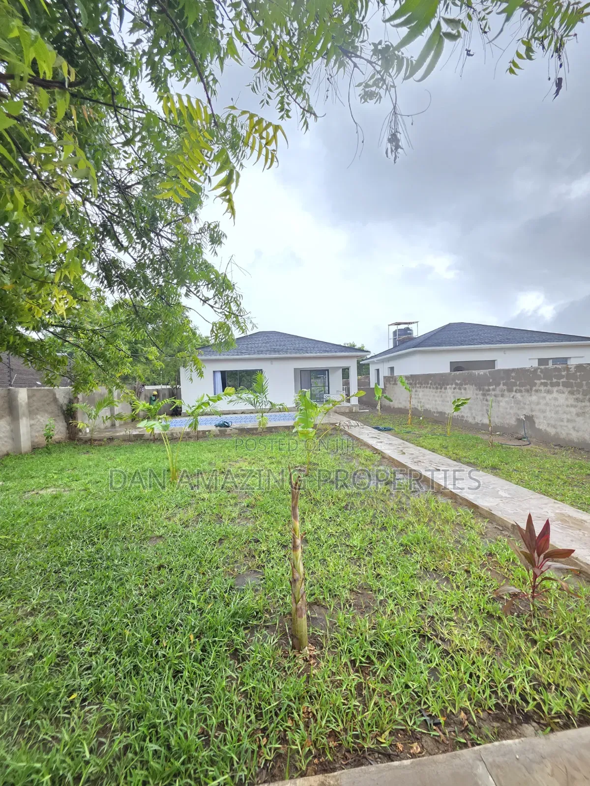 Furnished 2bdrm Villa in Lofta Rd, Diani for sale in Diani