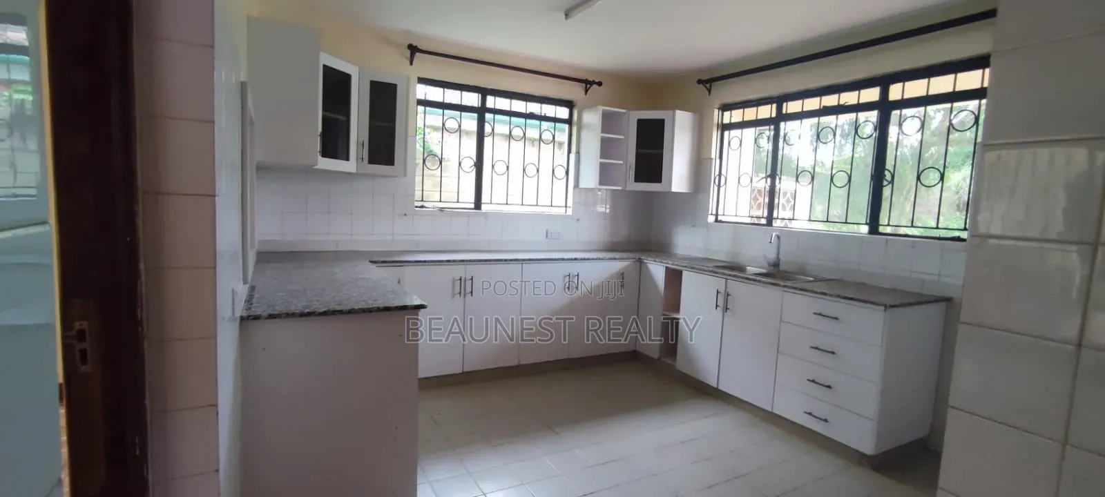 4bdrm Maisonette in Mountain View for sale in Mountain View