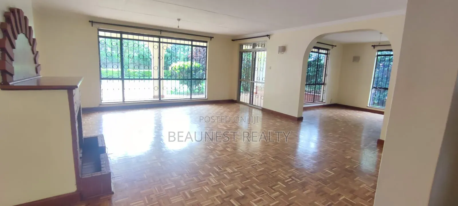 4bdrm Maisonette in Mountain View for sale in Mountain View