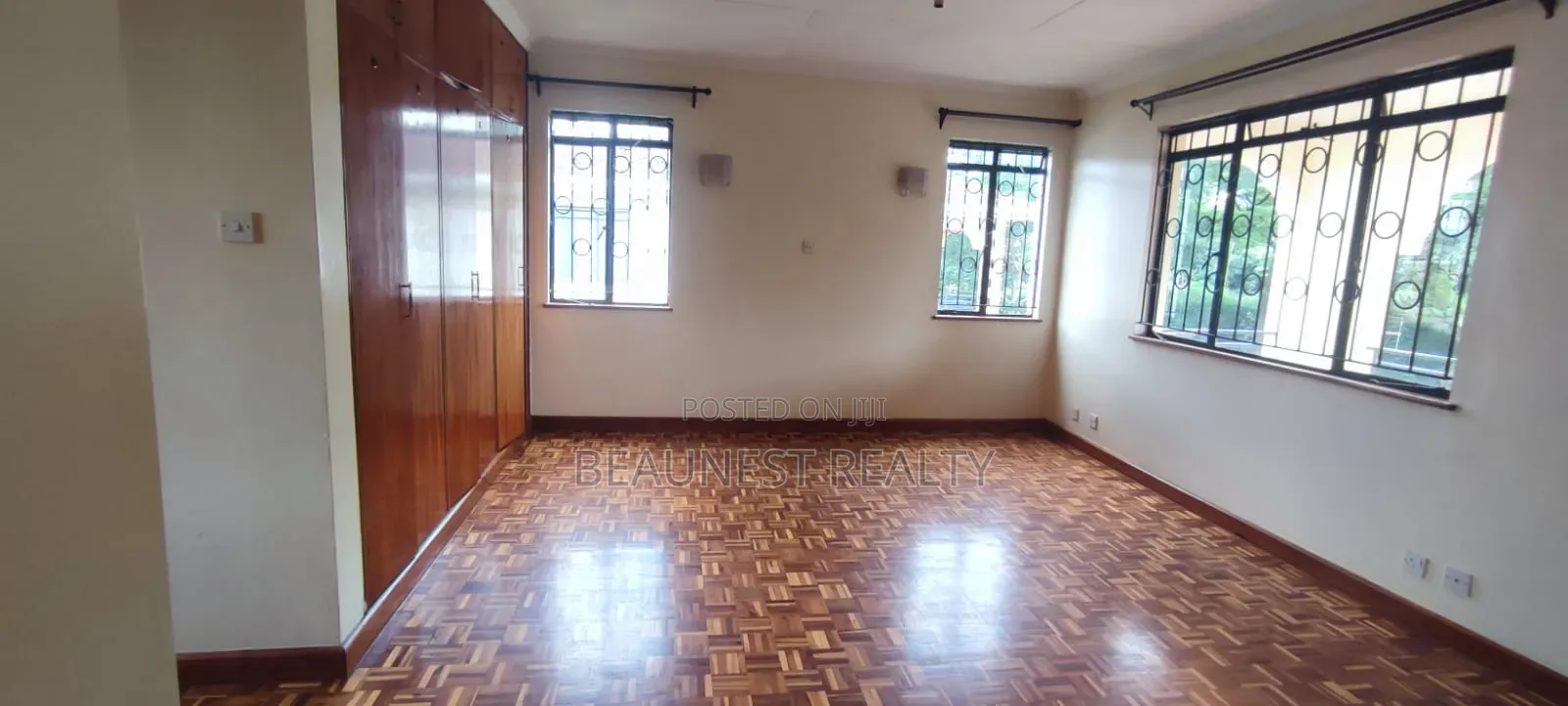 4bdrm Maisonette in Mountain View for sale in Mountain View
