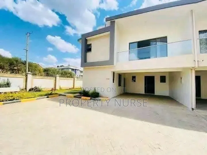 4bdrm Townhouse/Terrace in Gateway Mall Area for sale in Gateway Mall Area