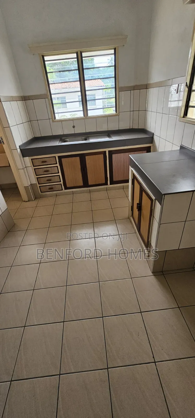 3bdrm Apartment in Latina, Nyali Mkomani for sale in Nyali Mkomani