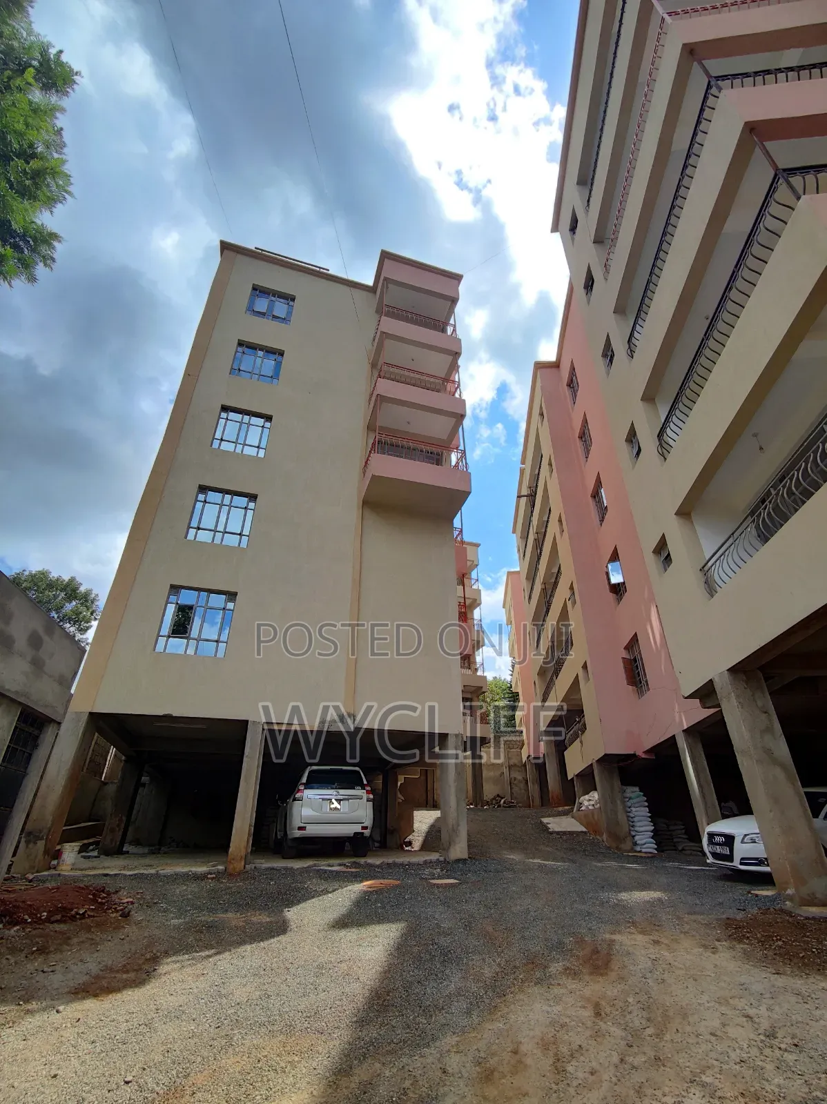 1bdrm Apartment in Ole Polos for sale in Ole Polos