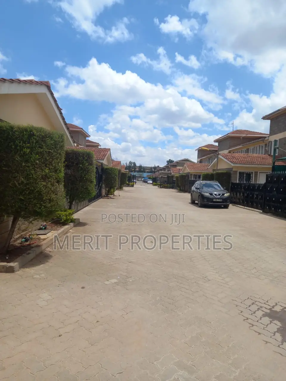 Furnished 3bdrm Maisonette in Muthama Heights, Hotel 67 Area for sale in Hotel 67 Area