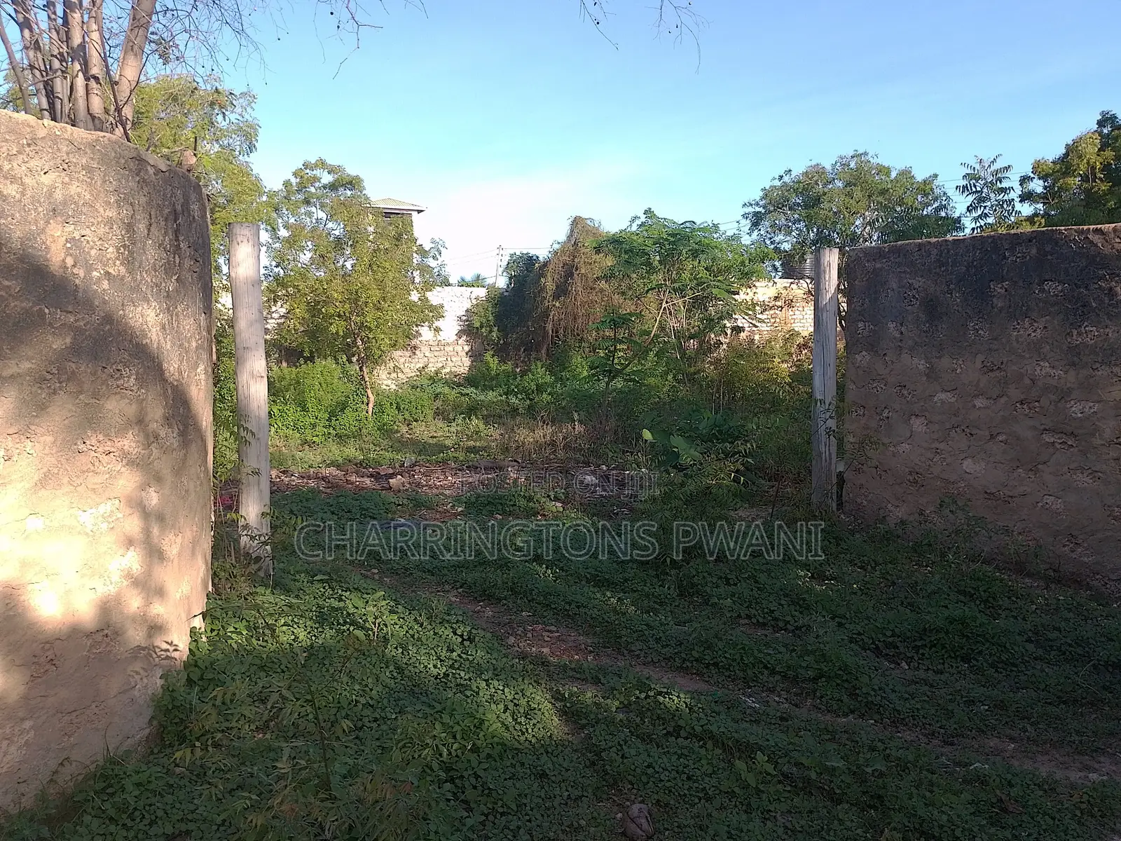1⁄2 Acre Corner Plot | Perimeter Wall | 500m to Airport | Diani in Diani