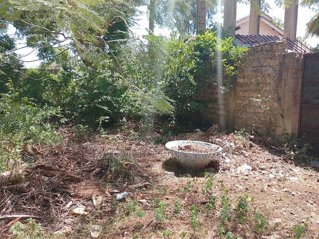 1⁄4 Acre Plot |Partial Perimeter Wall | Walk to Beach Airport in Diani