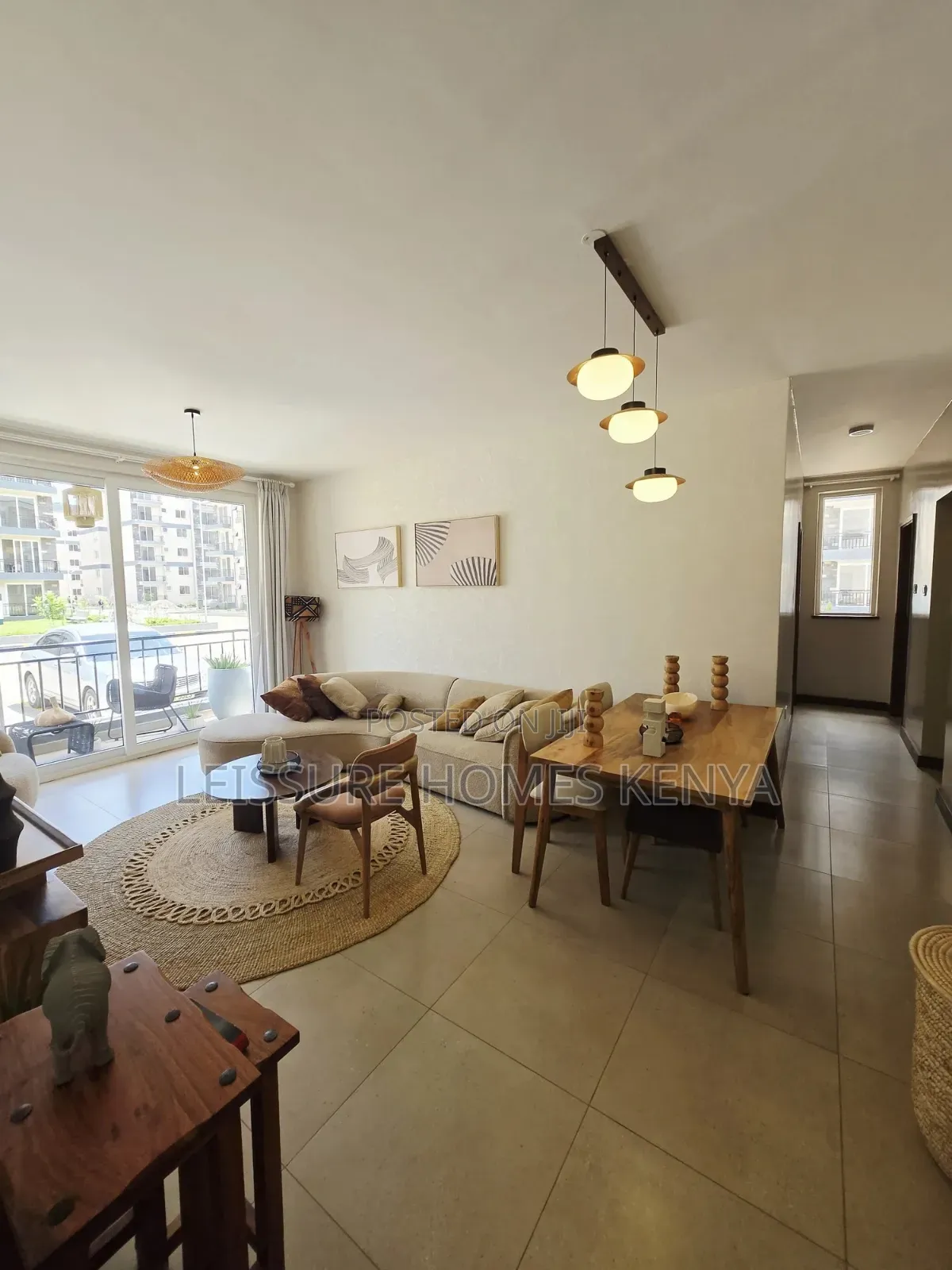 2bdrm Apartment in Gateway Mall Area for sale in Gateway Mall Area