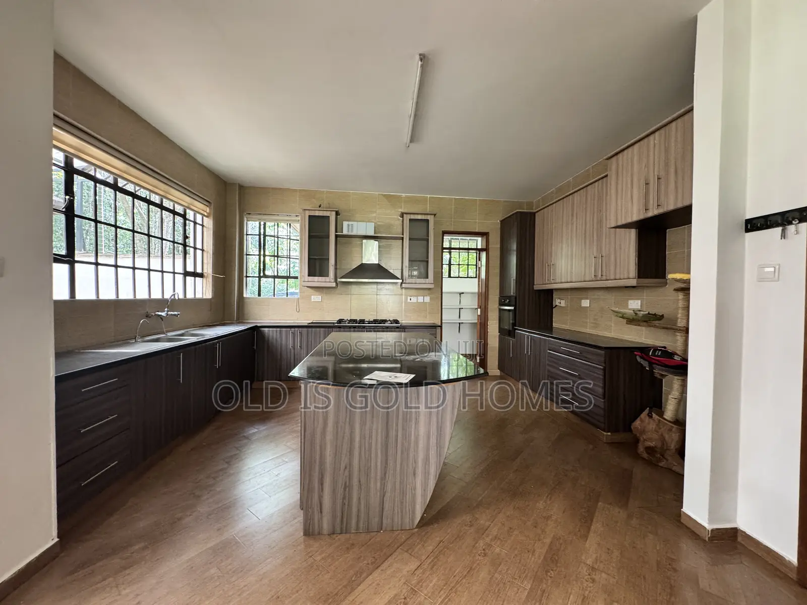 4bdrm House in Windy Ridge, Karen C for rent in Karen C