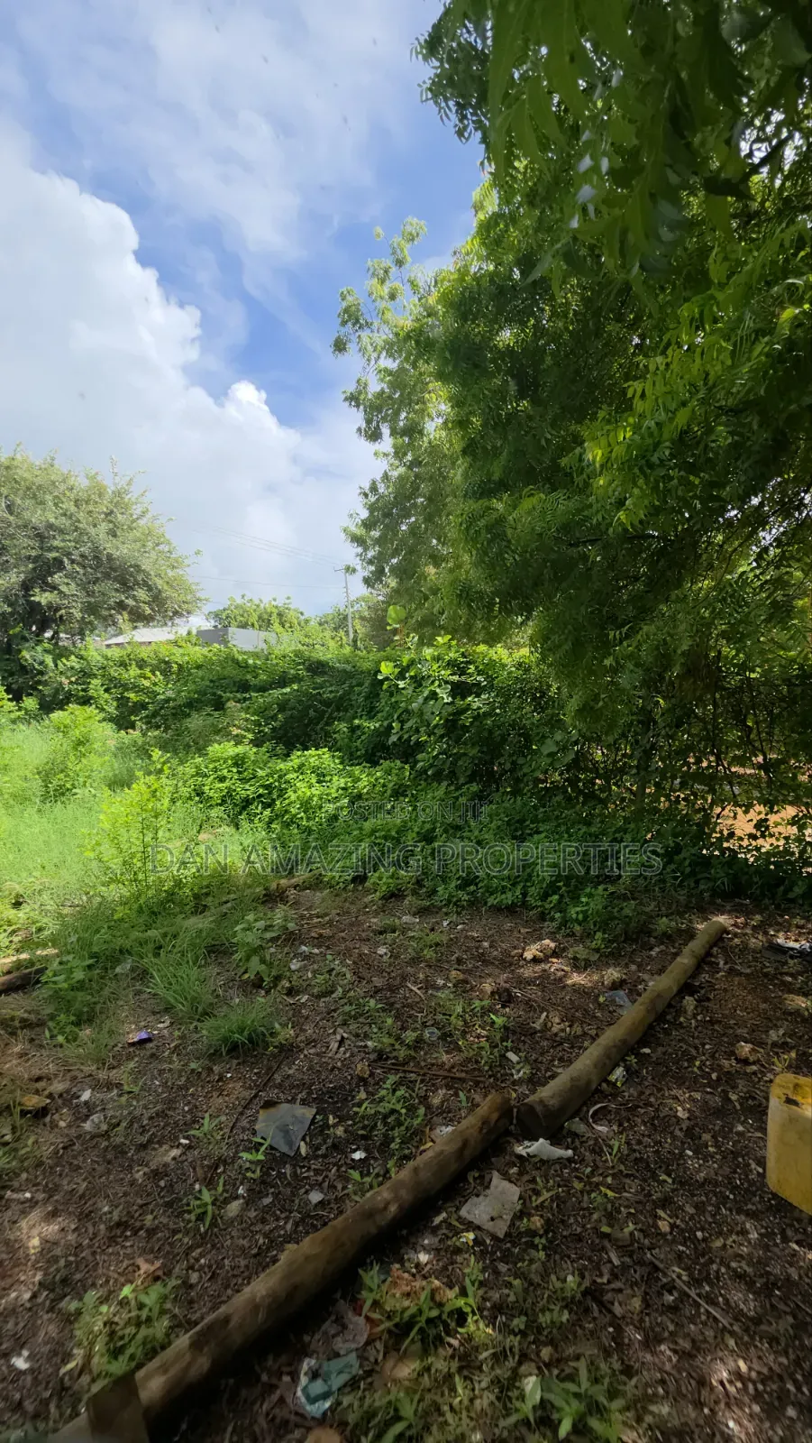 1/4 Acre Diani Galu Kinuu for Sale Beach One in Gated Community in Diani
