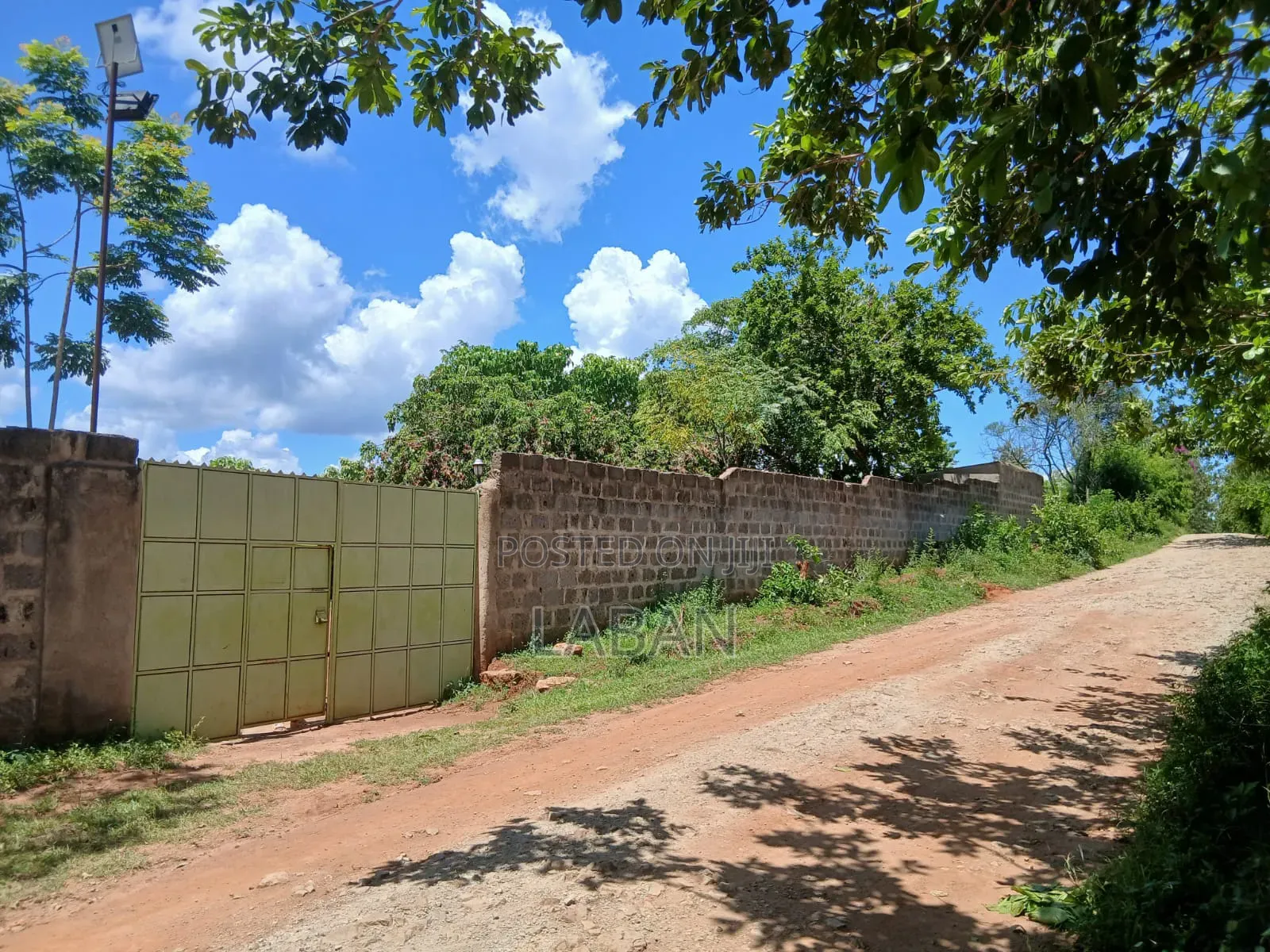 Kabiti 2.9acres in Kambiti