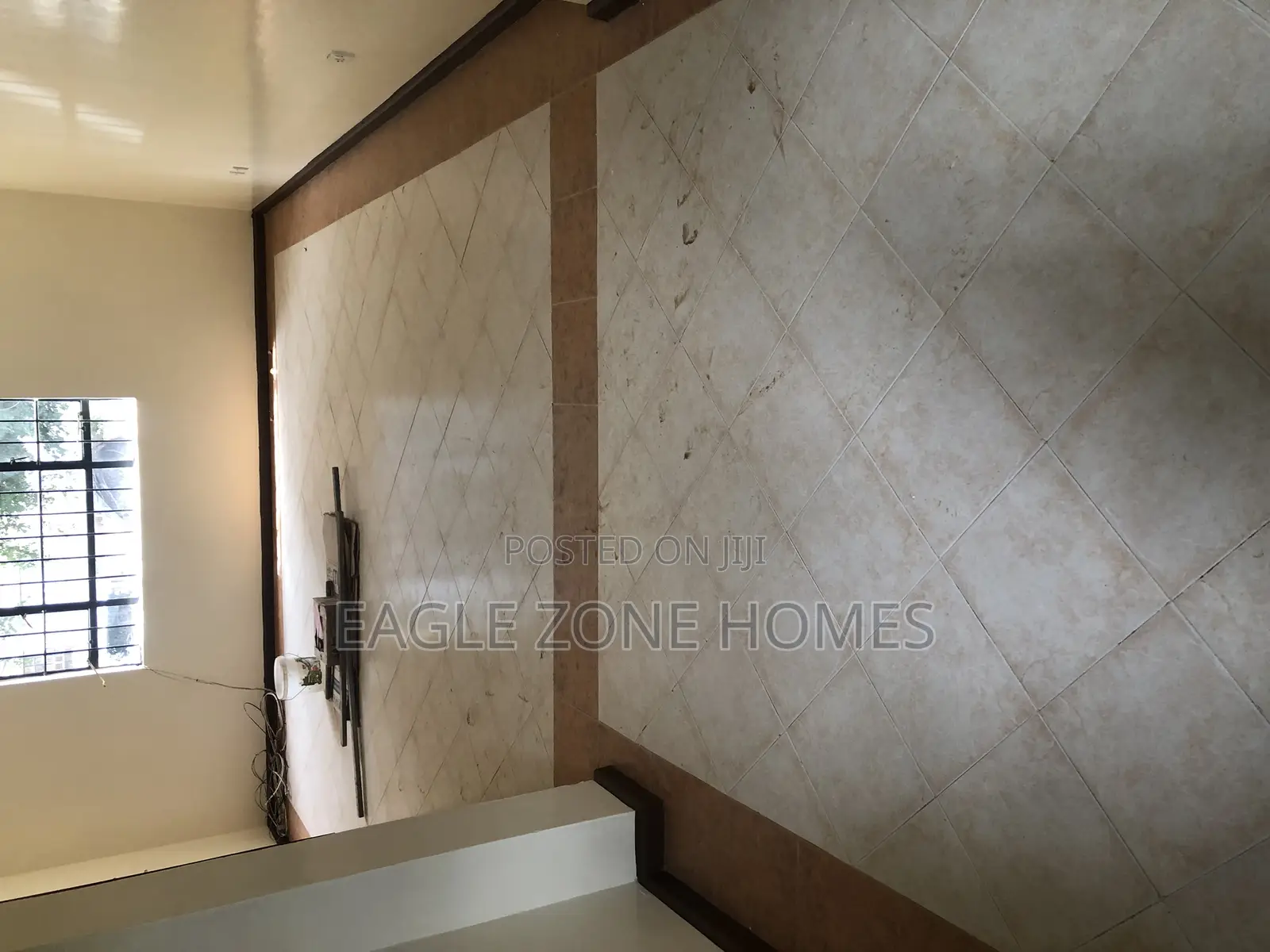 3bdrm Apartment in Rhapta Roas, Raphta Road Area for rent in Raphta Road Area