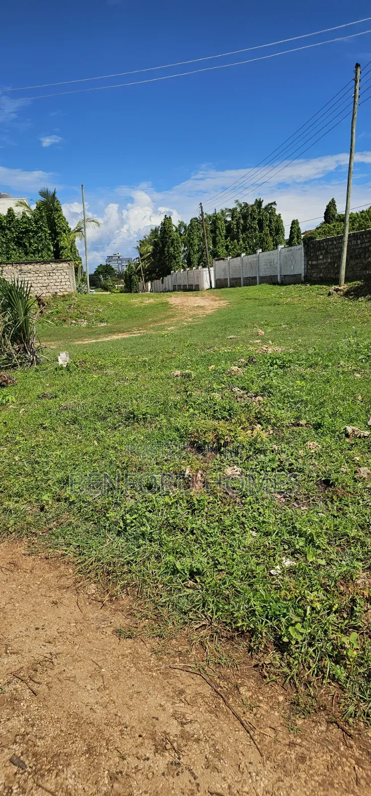 Prime Plot on Sale Nyali Beach Road by Benford Homes in Nyali Mkomani