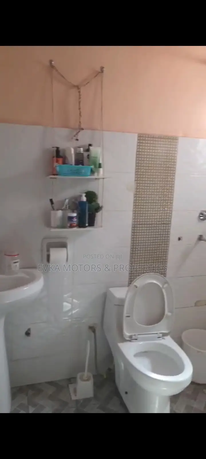 Furnished 5bdrm Mansion in Murera, Kamakis for sale in Kamakis