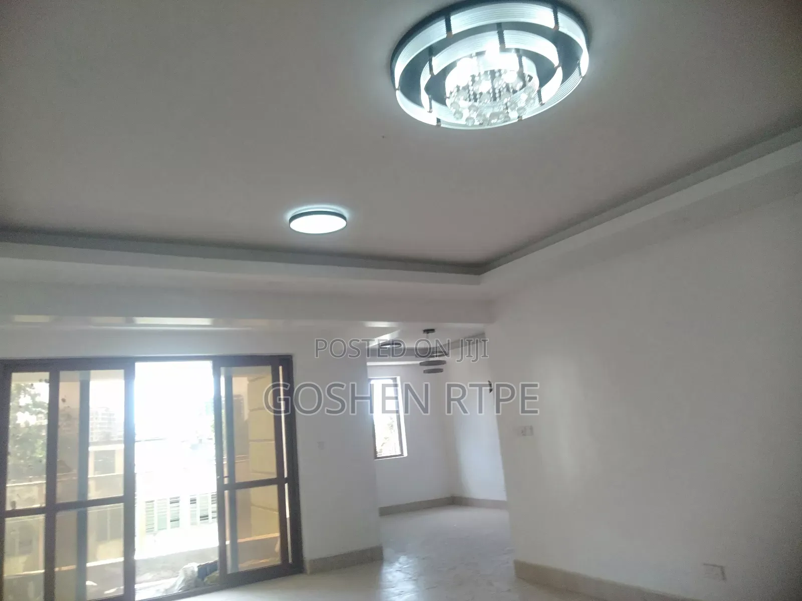 4bdrm Apartment in Kizingo for sale in Kizingo