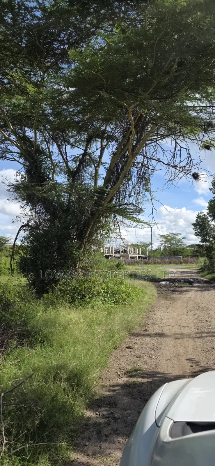 10 Acres Touching Tarmac Isinya on Quick Sale. in Isinya