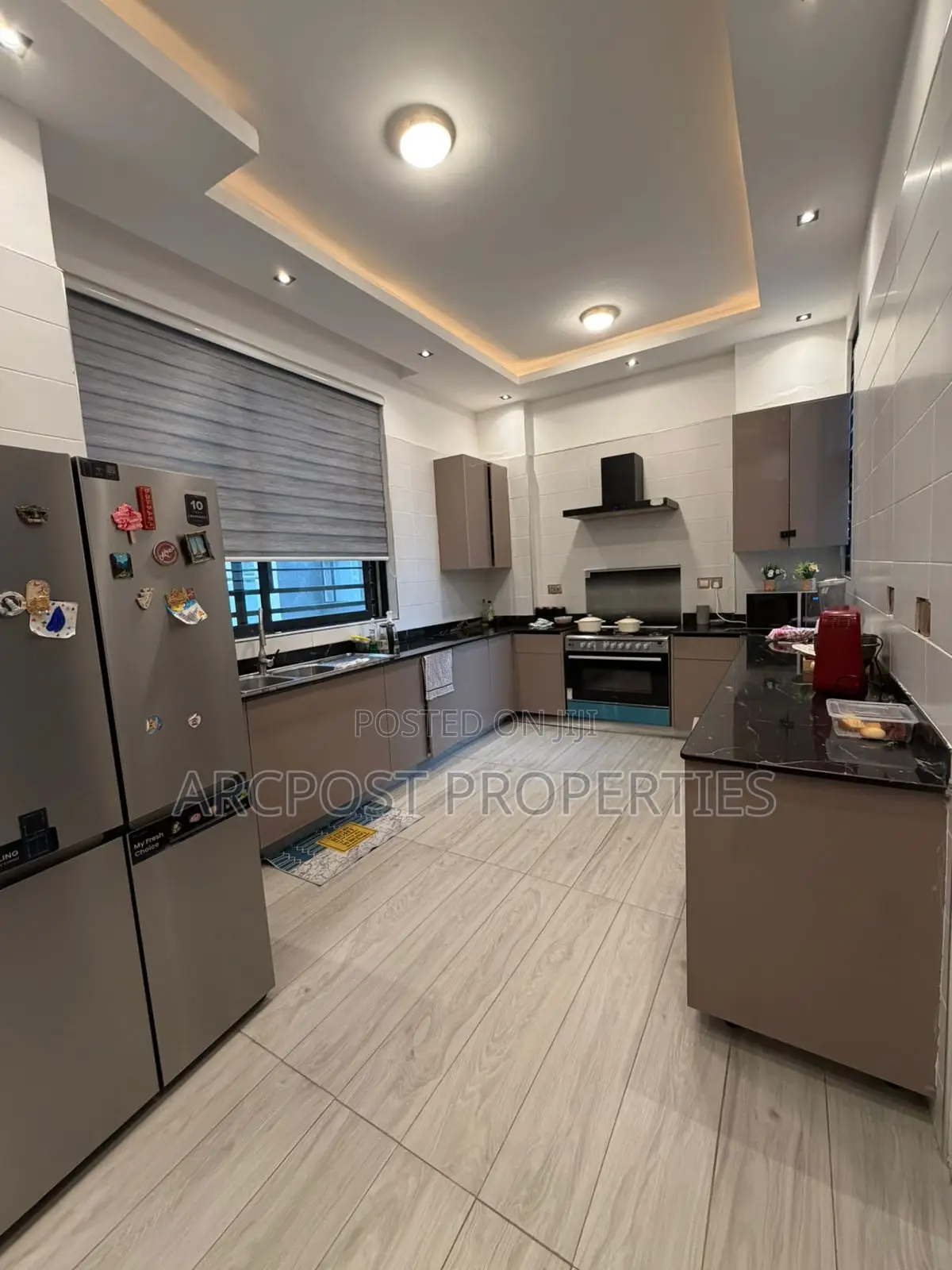 6bdrm Penthouse in Parklands/Highridge for sale in Parklands/Highridge