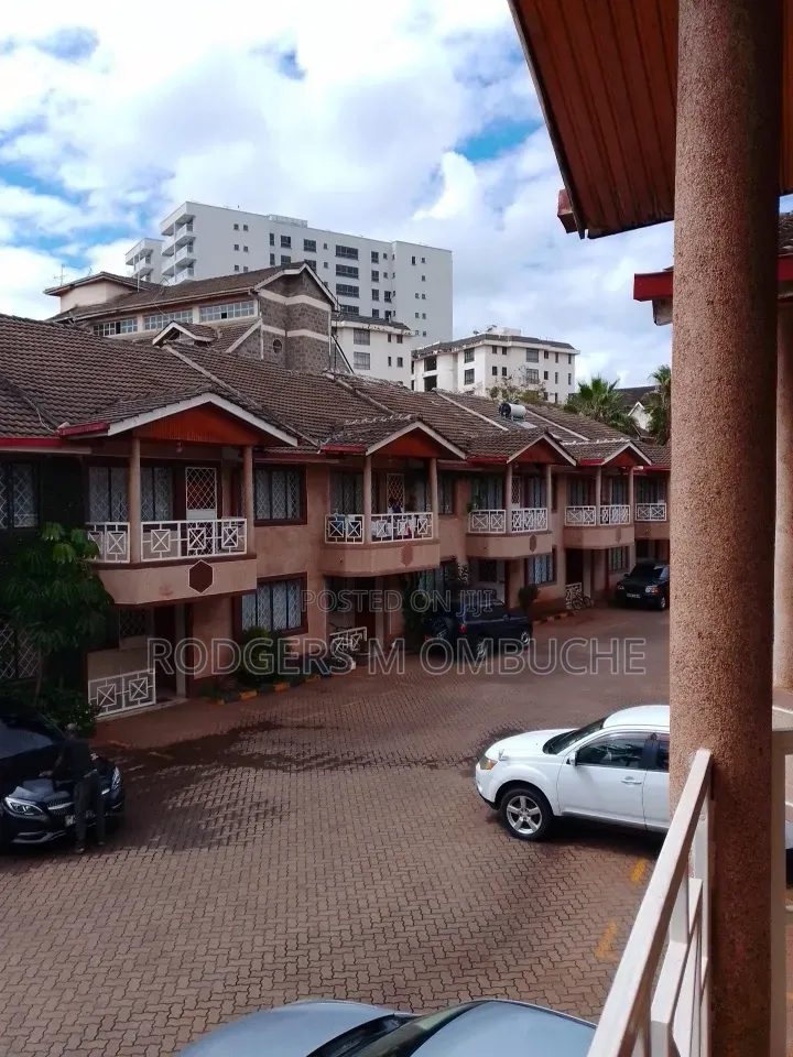 4bdrm Townhouse / Terrace in Kileleshwa for rent in Kileleshwa