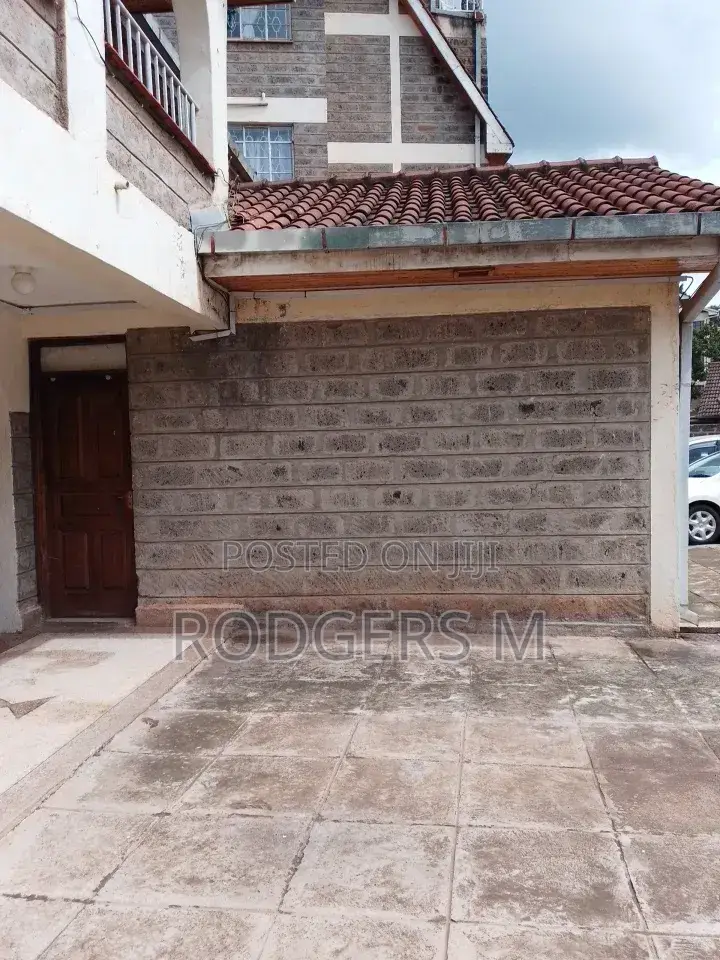 1bdrm Bedsitter in Kileleshwa for rent in Kileleshwa