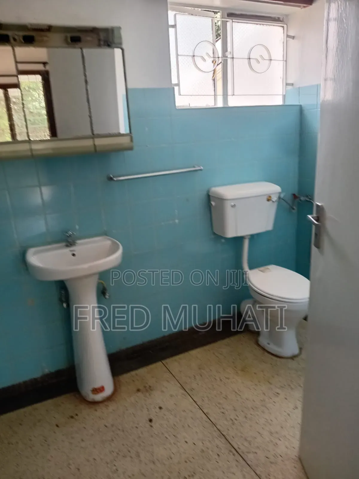 Commercial 5bedroom Stand Alone House to Let in Hurlingham
