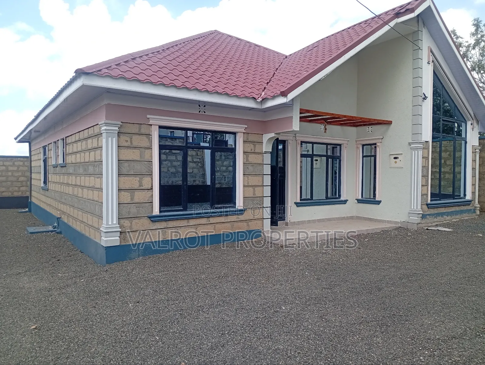 4bdrm Bungalow in Matasia for sale in Matasia