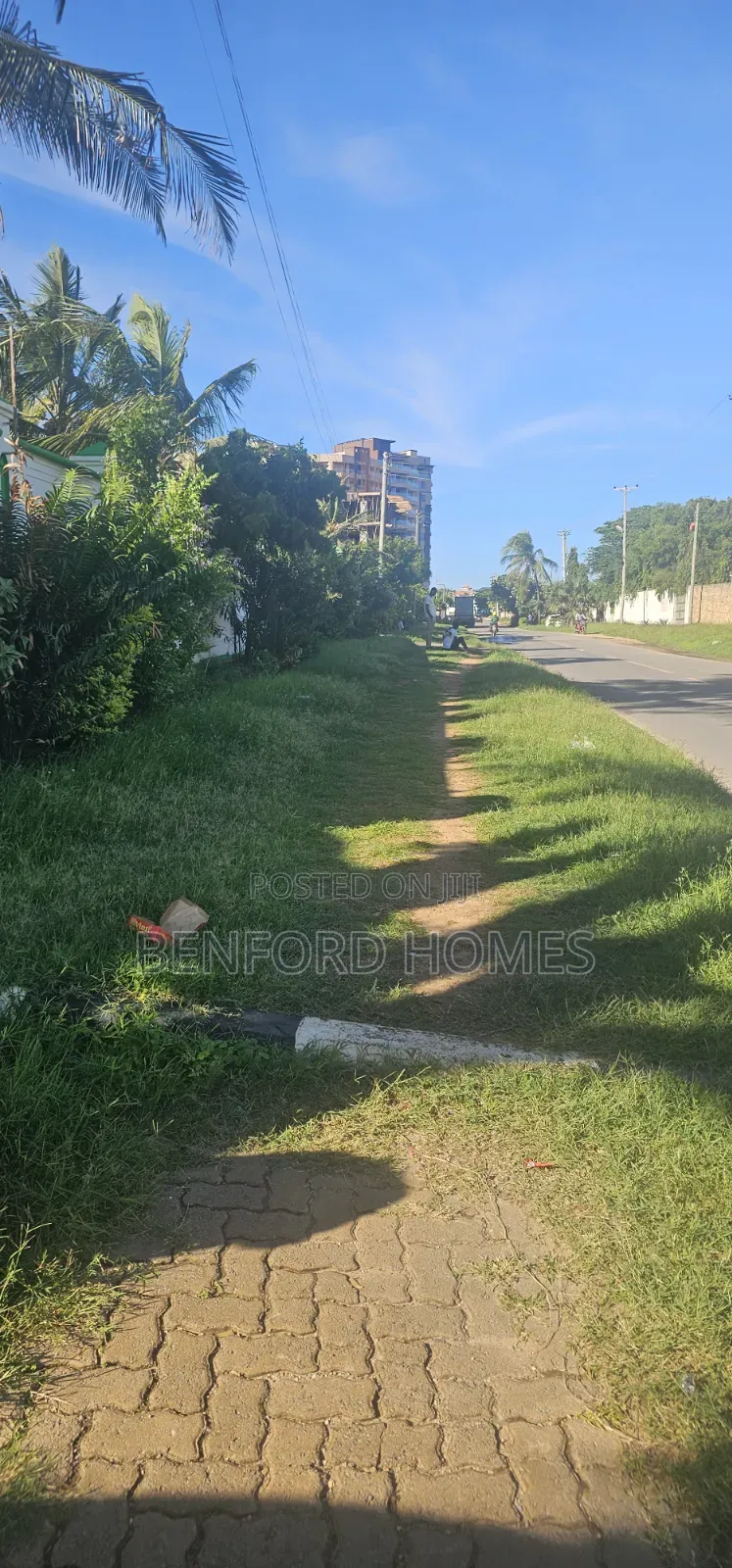Half Acre Piece of Land on Sale 1st Avenue Nyali Mombasa in Nyali Mkomani