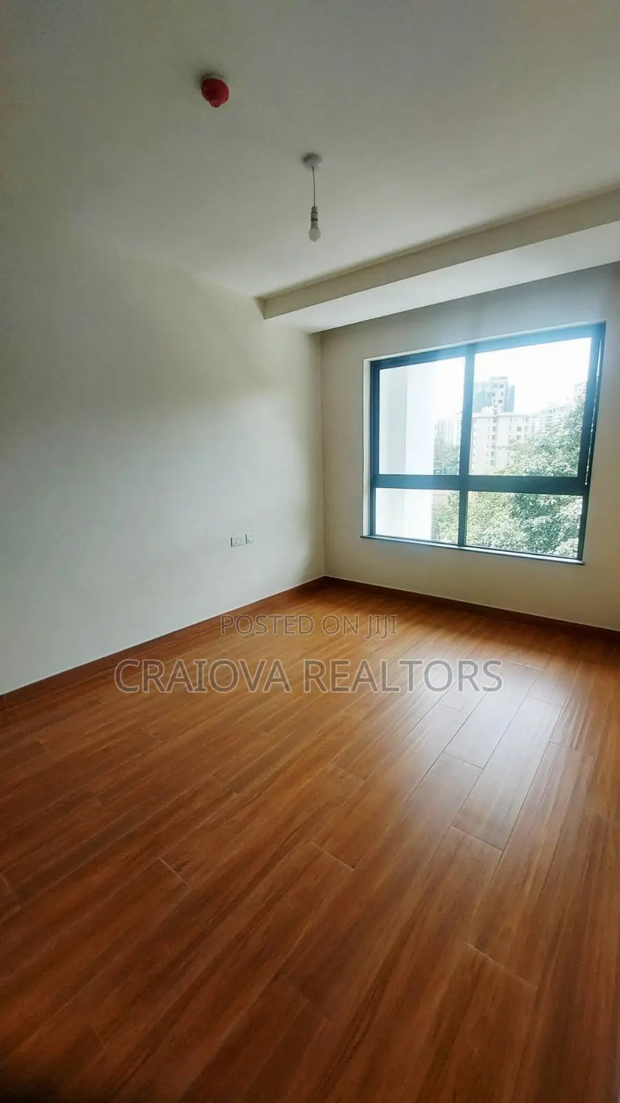 2bdrm Apartment in Riverside Drive for sale in Riverside Drive