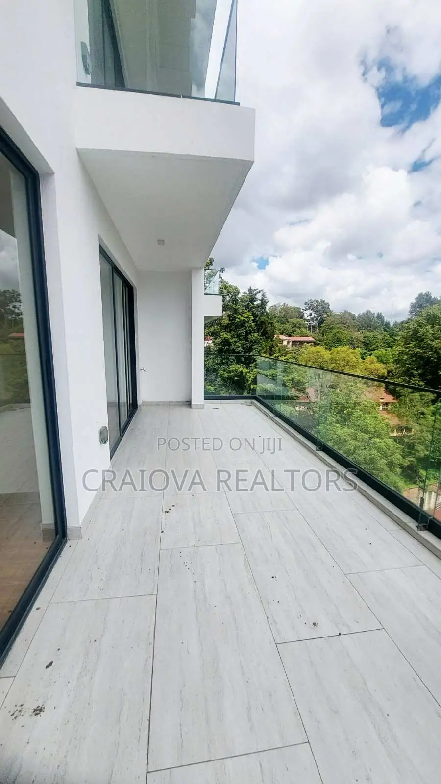 2bdrm Apartment in Riverside Drive for sale in Riverside Drive